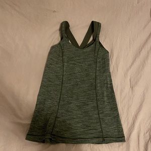Lululemon tank top